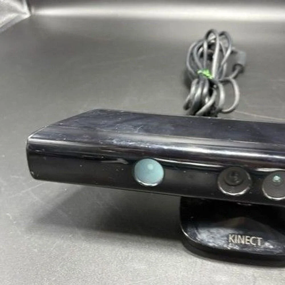 Microsoft Model 1414 Xbox 360 Kinect Sensor Bar Camera